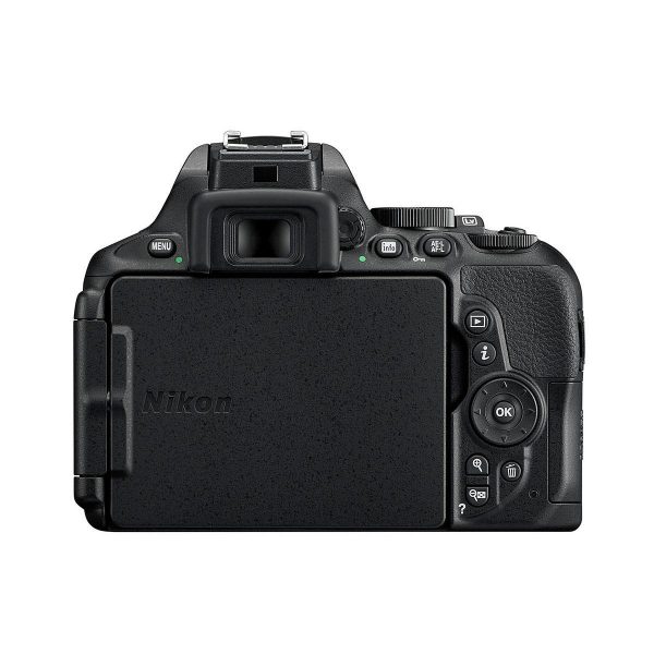 Nikon D5600 + AF-P 18-55 VR Poistuneet tuotteet 9