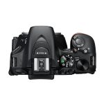 Nikon D5600 runko Poistuneet tuotteet 5
