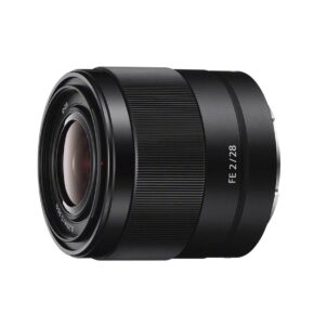 Sony FE 28mm f/2 Sony FE 28mm f/2