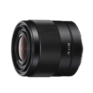 Sony FE 28mm f/2 Sony FE 28mm f/2