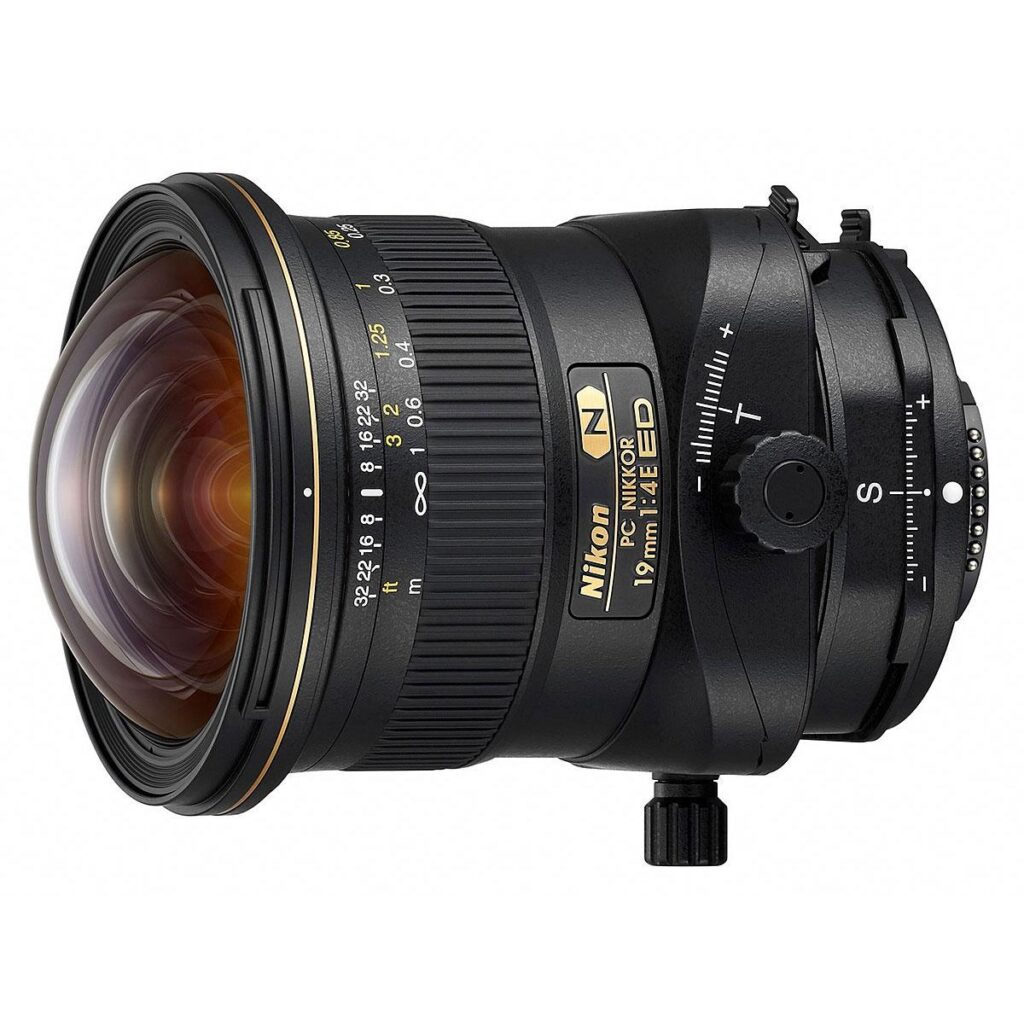 Nikon PC Nikkor 19mm f/4 E ED tilt-shift Nikon PC Nikkor 19mm f/4 E ED tilt-shift