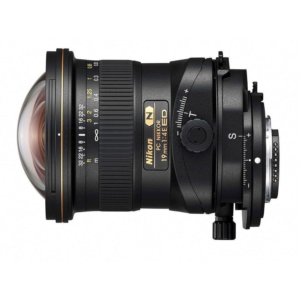 Nikon PC Nikkor 19mm f/4 E ED tilt-shift Nikon PC Nikkor 19mm f/4 E ED tilt-shift