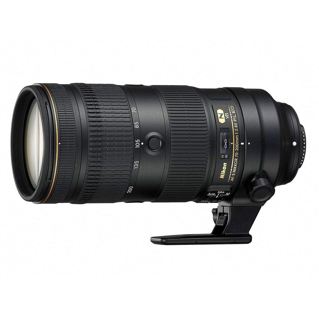 Osta Nikon AF-S NIKKOR 70-200mm f/2.8E FL ED VR. Anna vaihdossa 70-200 2.8 VR II Osta Nikon AF-S NIKKOR 70-200mm f/2.8E FL ED VR. Anna vaihdossa 70-200 2.8 VR II
