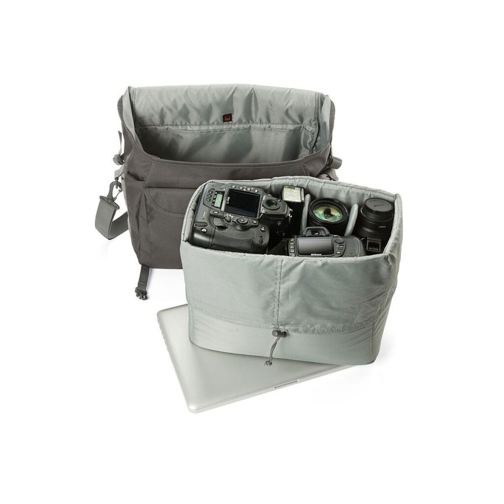 Lowepro Nova Sport 35L AW Lowepro Nova Sport 35L AW