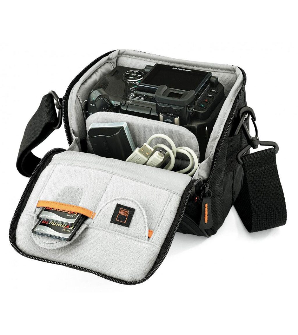 Lowepro Apex 110 AW Lowepro Apex 110 AW