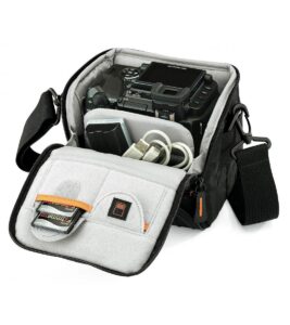 Lowepro Apex 110 AW Lowepro Apex 110 AW