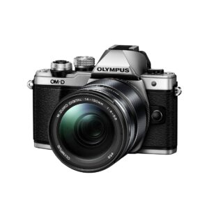 Olympus OM-D E-M10 mark II Hopea + M.Zuiko 14-150 Musta Olympus OM-D E-M10 mark II Hopea + M.Zuiko 14-150 Musta