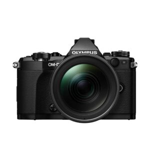 Olympus OM-D E-M5 MK II + M.Zuiko 12-40mm f/2.8 ED Pro – musta Olympus OM-D E-M5 MK II + M.Zuiko 12-40mm f/2.8 ED Pro – musta