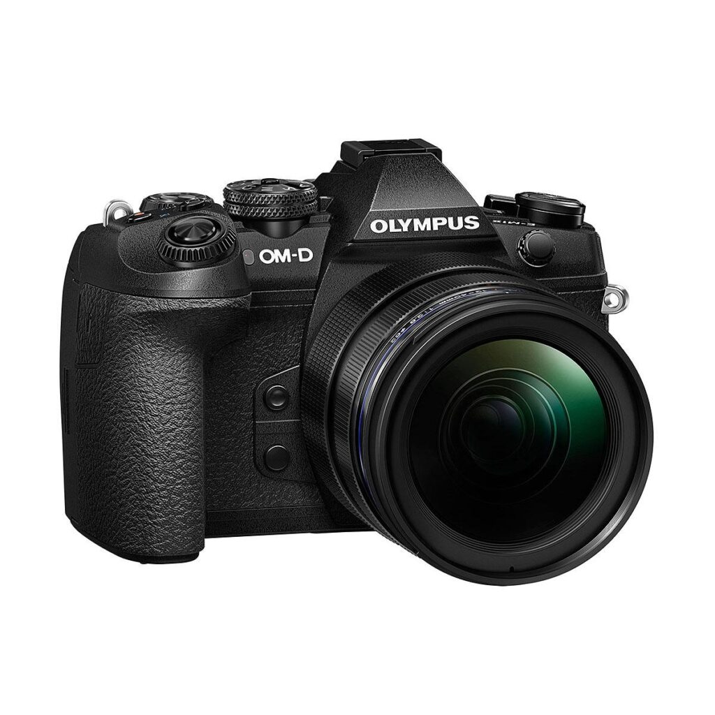 Olympus OM-D E-M1 Mark II + 12-40/2.8 PRO Olympus OM-D E-M1 Mark II + 12-40/2.8 PRO