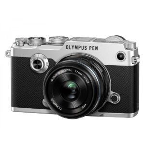 Olympus Pen-F runko hopea + 17mm 1.8 musta Olympus Pen-F runko hopea + 17mm 1.8 musta