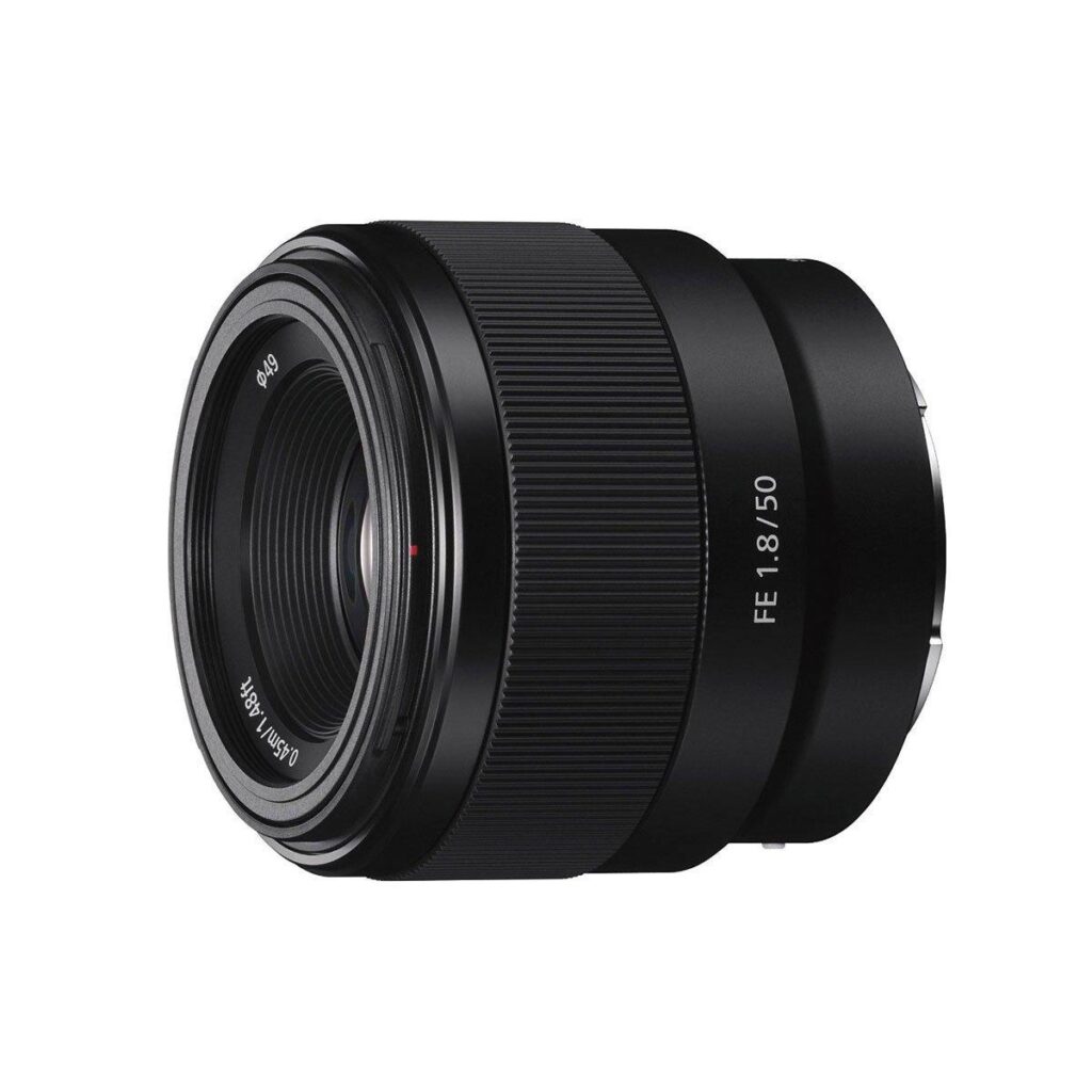 Sony FE 50mm f/1.8 Sony FE 50mm f/1.8