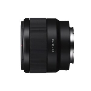 Sony FE 50mm f/1.8 Sony FE 50mm f/1.8