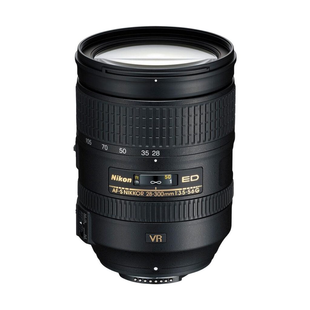 Nikon AF-S Nikkor 28-300mm f/3.5-5.6G ED VR Nikon AF-S Nikkor 28-300mm f/3.5-5.6G ED VR