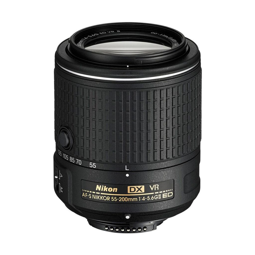 Nikon AF-S DX Nikkor 55-200mm f/4-5.6G ED VR II Nikon AF-S DX Nikkor 55-200mm f/4-5.6G ED VR II