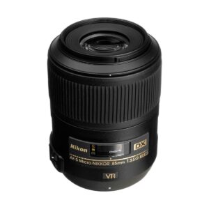 Nikon AF-S DX Micro-Nikkor 85mm f/3.5G ED VR Nikon AF-S DX Micro-Nikkor 85mm f/3.5G ED VR