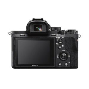 Sony A7 Mark II + FE 28-70/3,5-5,6 OSS Sony A7 Mark II + FE 28-70/3,5-5,6 OSS