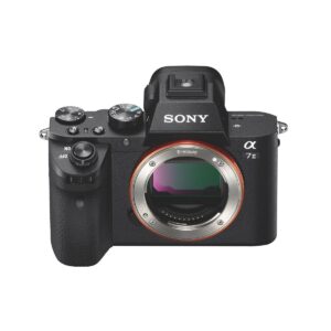 Sony A7 Mark II + FE 28-70/3,5-5,6 OSS Sony A7 Mark II + FE 28-70/3,5-5,6 OSS