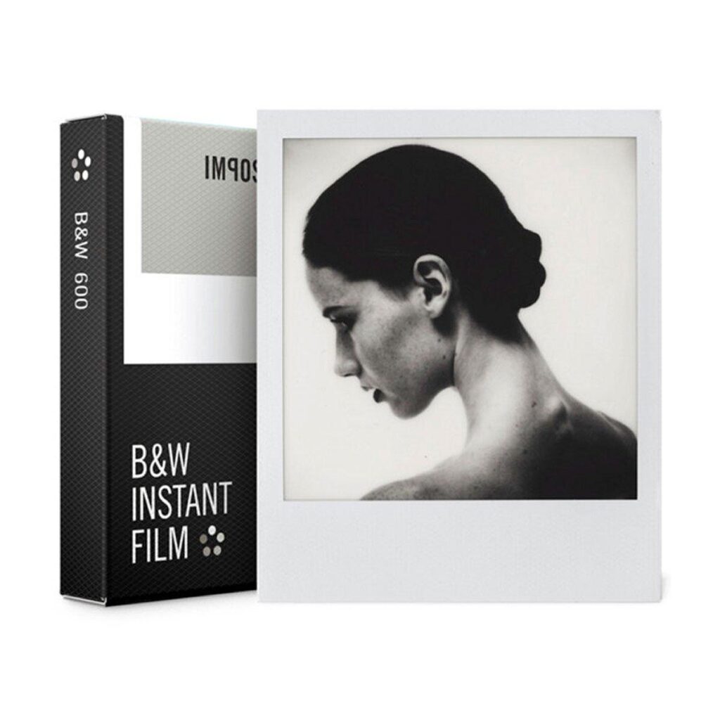 Polaroid Originals 600 mustavalko filmi Polaroid Originals 600 mustavalko filmi