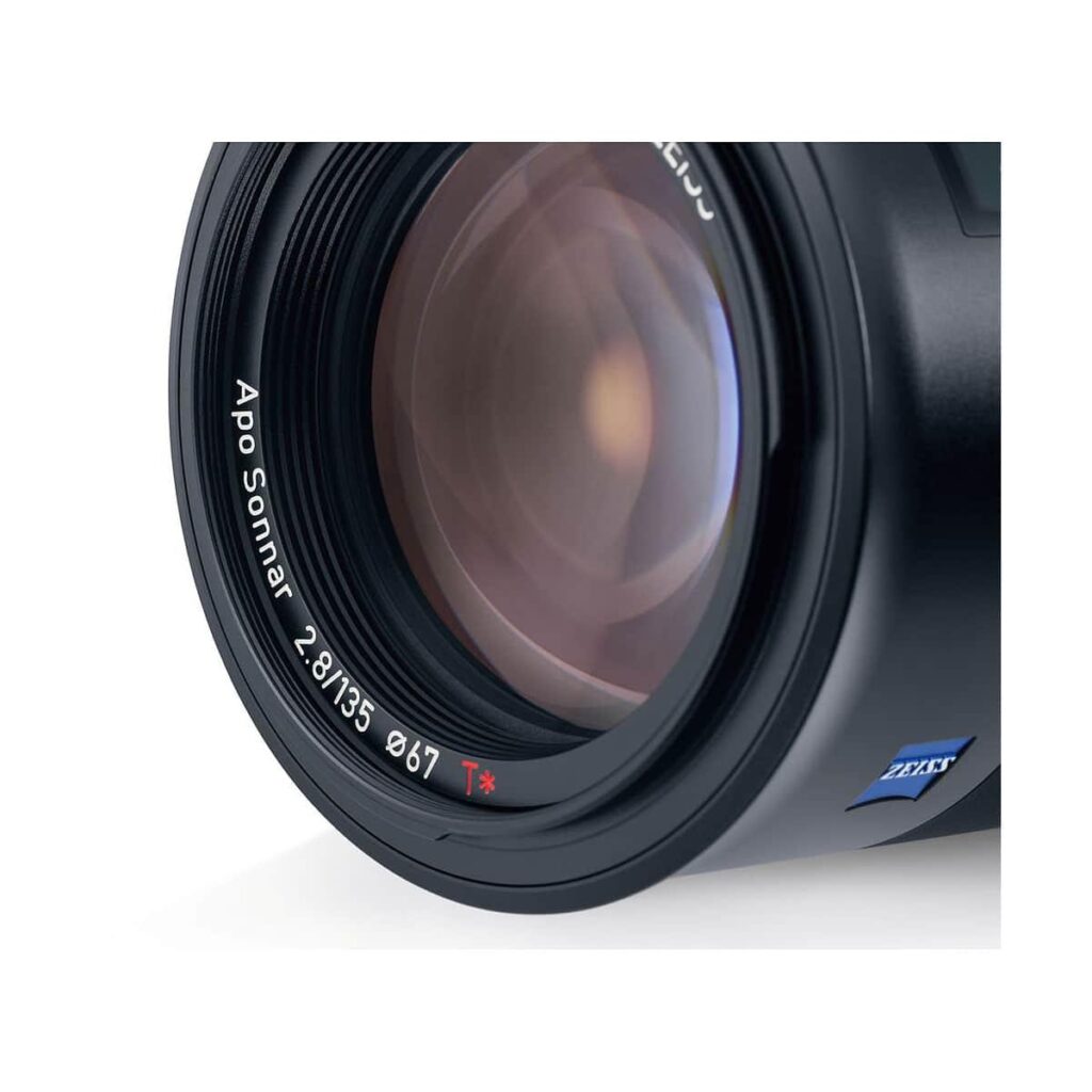 Zeiss Batis 135mm f/2.8 Zeiss Batis 135mm f/2.8