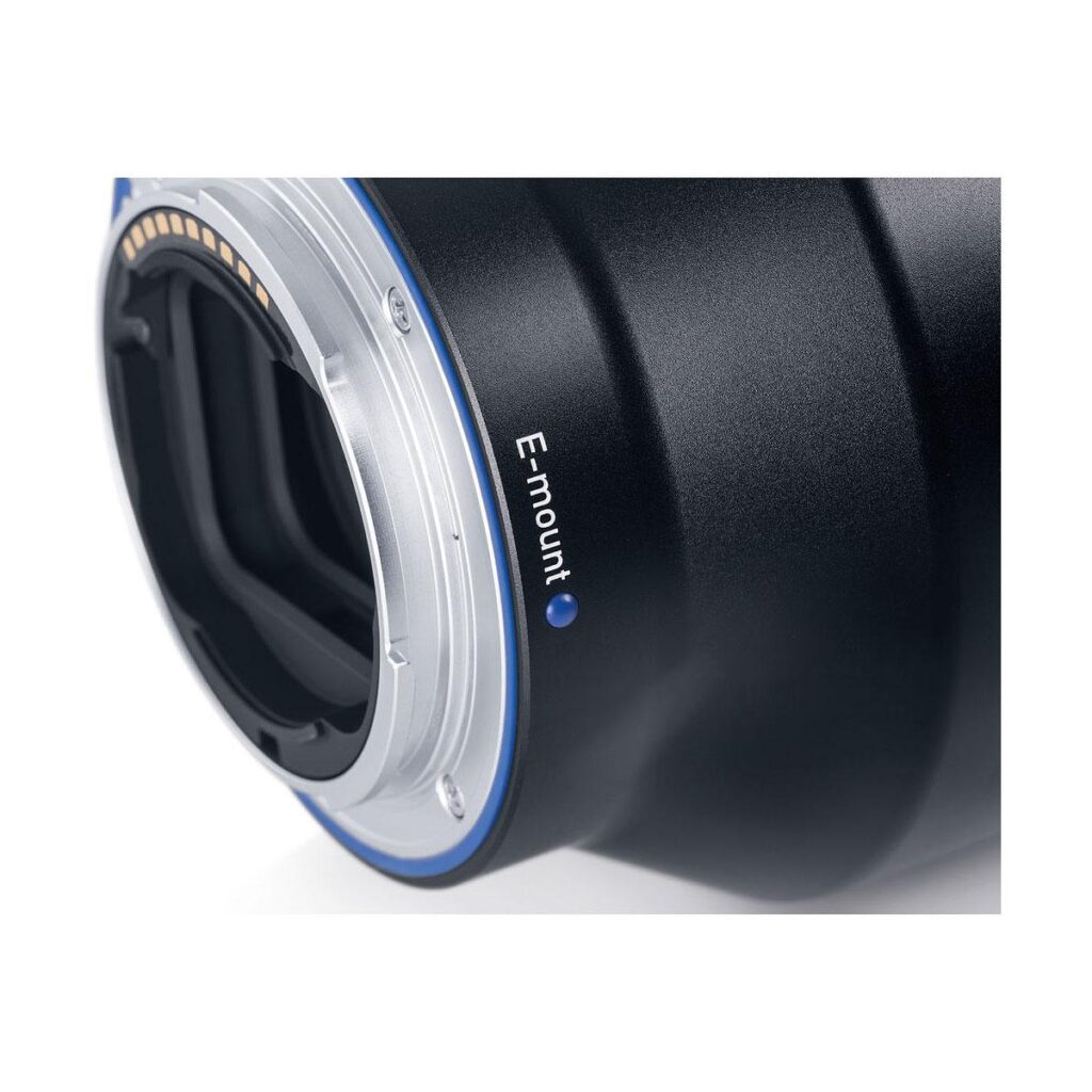 Zeiss Batis 135mm f/2.8 Zeiss Batis 135mm f/2.8