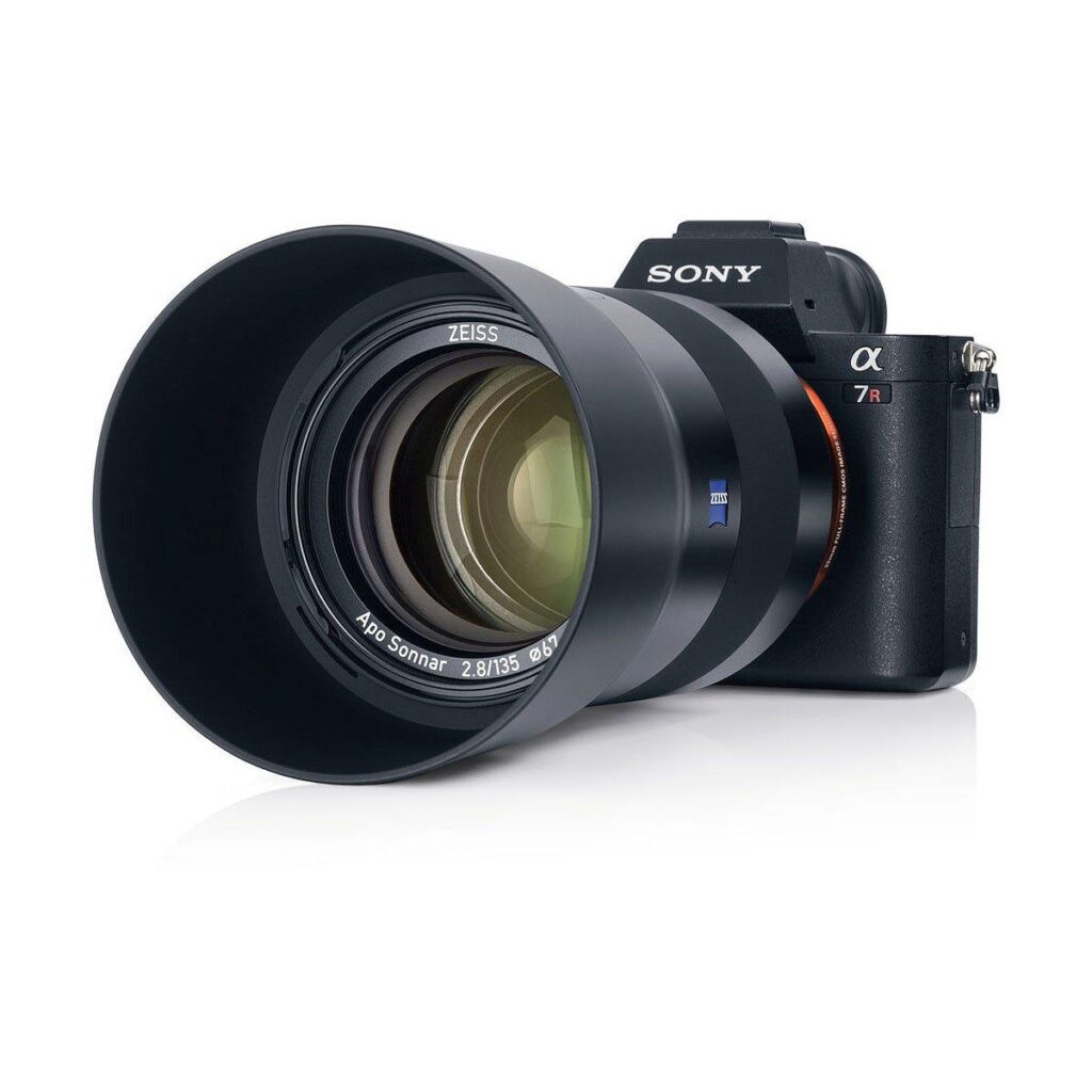 Zeiss Batis 135mm f/2.8 Zeiss Batis 135mm f/2.8