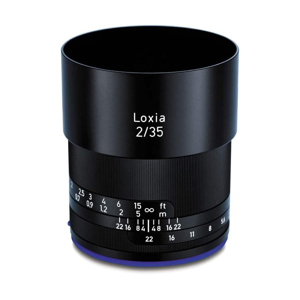 Zeiss Loxia 35mm f/2 Biogon T* Zeiss Loxia 35mm f/2 Biogon T*