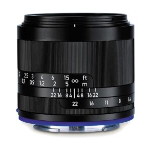 Zeiss Loxia 35mm f/2 Biogon T* Zeiss Loxia 35mm f/2 Biogon T*