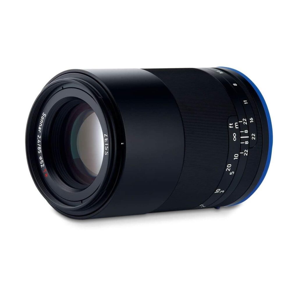 Zeiss Loxia 85mm f/2.4 Zeiss Loxia 85mm f/2.4
