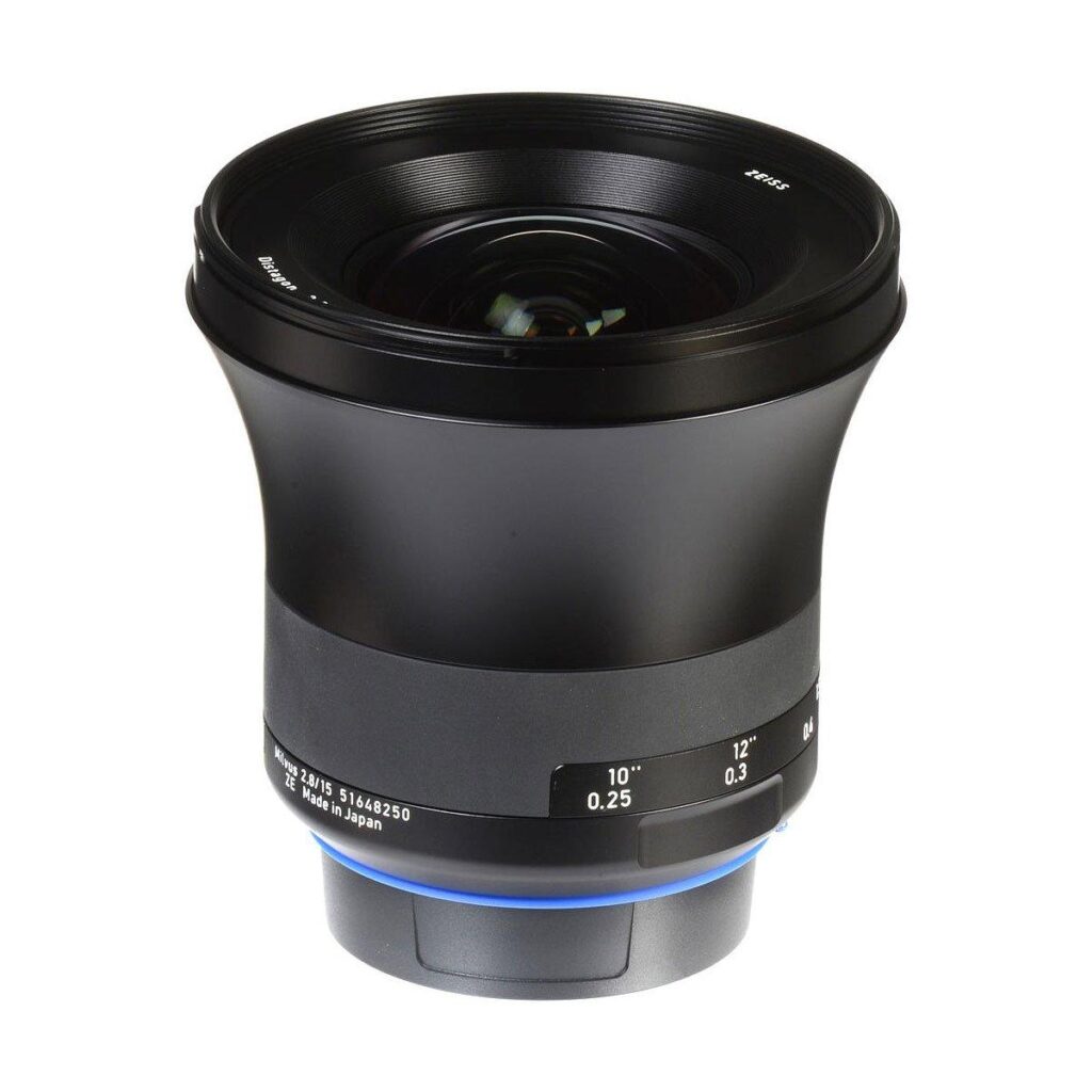 Zeiss Milvus 15mm f/2.8 Distagon T* ZE – Canon EF Zeiss Milvus 15mm f/2.8 Distagon T* ZE – Canon EF