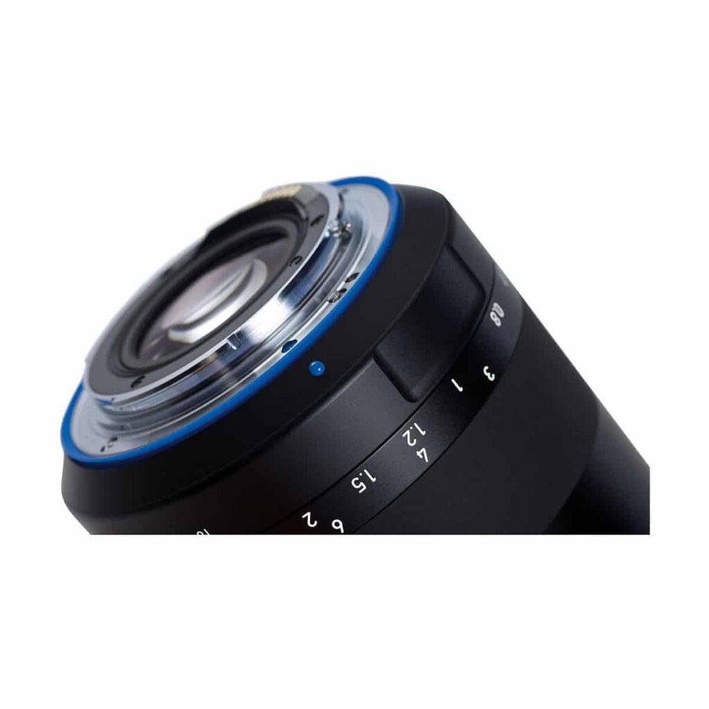 Zeiss Milvus 21mm f/2.8 Distagon T* ZE – Canon EF Zeiss Milvus 21mm f/2.8 Distagon T* ZE – Canon EF