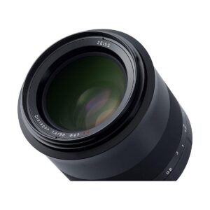 Zeiss Milvus 50mm f/1.4 Distagon T* ZE – Canon EF Zeiss Milvus 50mm f/1.4 Distagon T* ZE – Canon EF