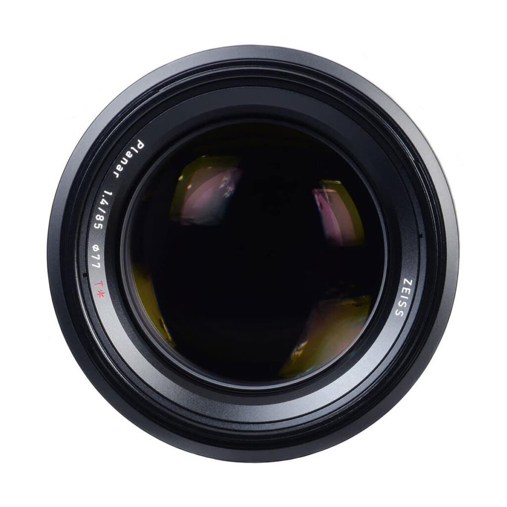 Zeiss Milvus 85mm f/1.4 Planar ZE – Canon EF Zeiss Milvus 85mm f/1.4 Planar ZE – Canon EF
