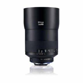 Zeiss Milvus 85mm f/1.4 Planar ZF – Nikon F Zeiss Milvus 85mm f/1.4 Planar ZF – Nikon F