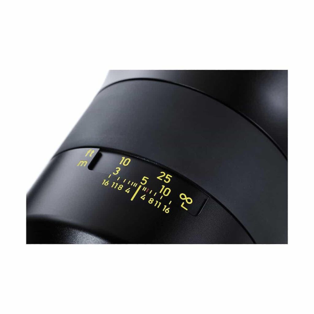 Zeiss Otus 55mm f/1.4 Apo Distagon T* ZF – Nikon F Zeiss Otus 55mm f/1.4 Apo Distagon T* ZF – Nikon F