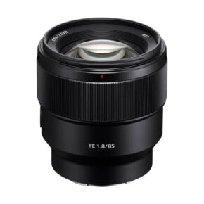 Sony FE 85mm f/1.8 Sony FE 85mm f/1.8