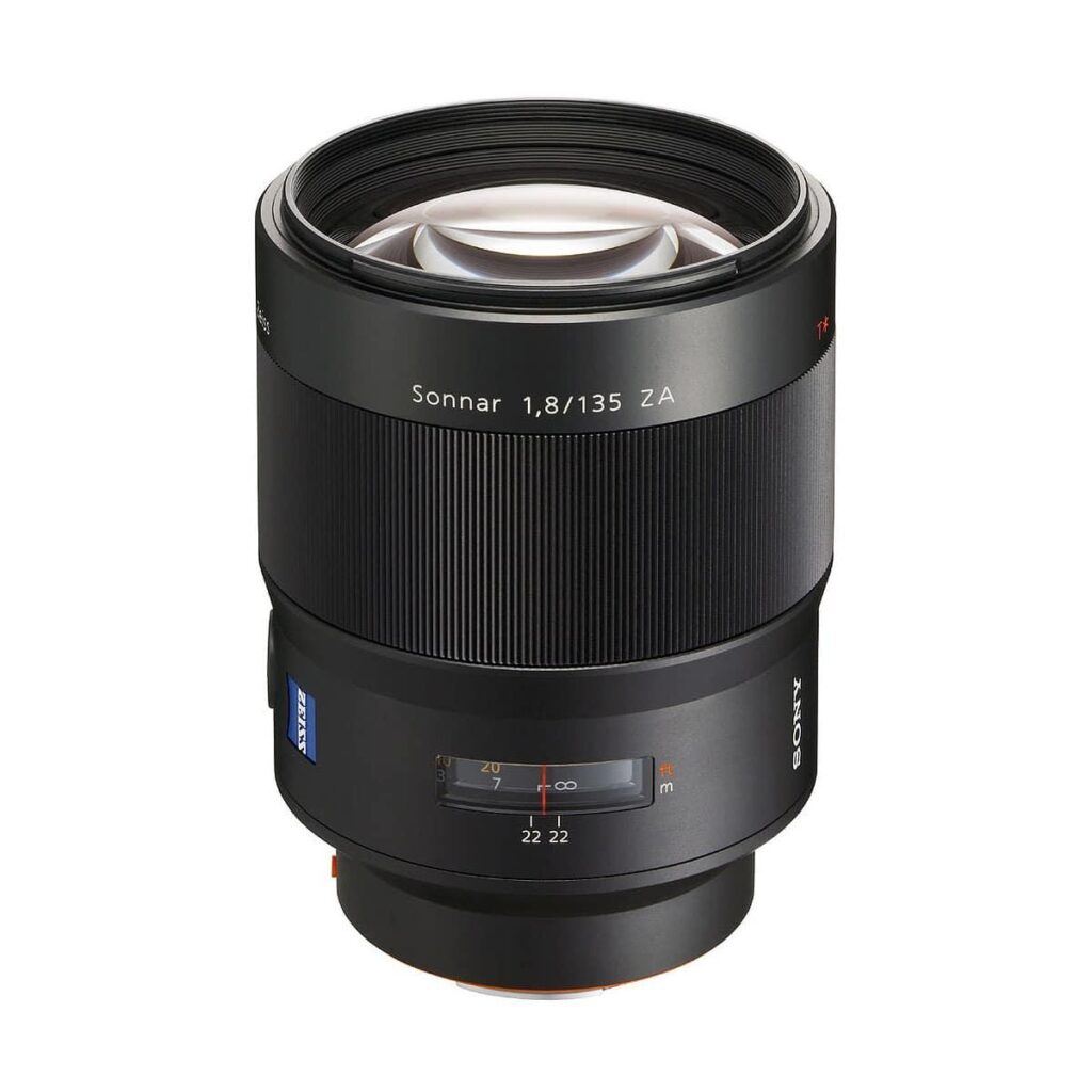 Sony A 135mm f/1.8 ZA Sonnar T* Sony A 135mm f/1.8 ZA Sonnar T*