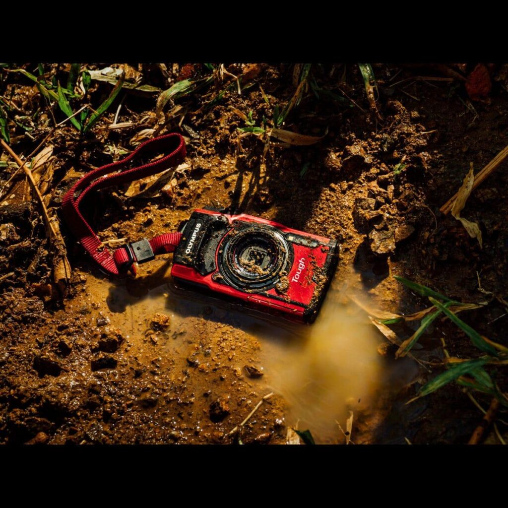 Olympus Tough TG-5 musta Olympus Tough TG-5 musta