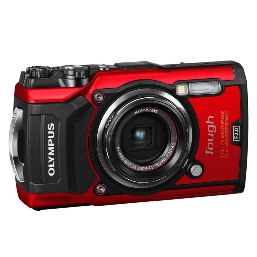 Olympus Tough TG-5 punainen Olympus Tough TG-5 punainen