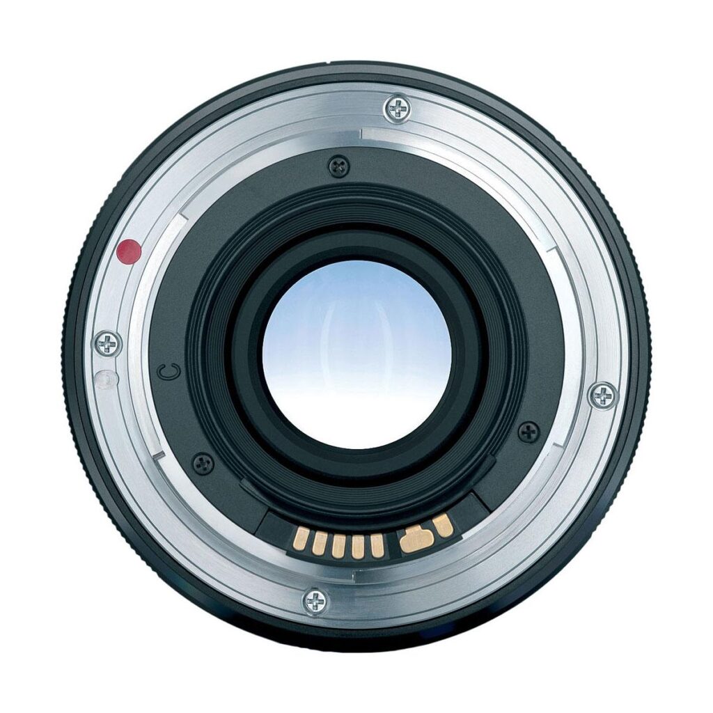 Zeiss 25mm f/2 Distagon T* – Canon EF Zeiss 25mm f/2 Distagon T* – Canon EF