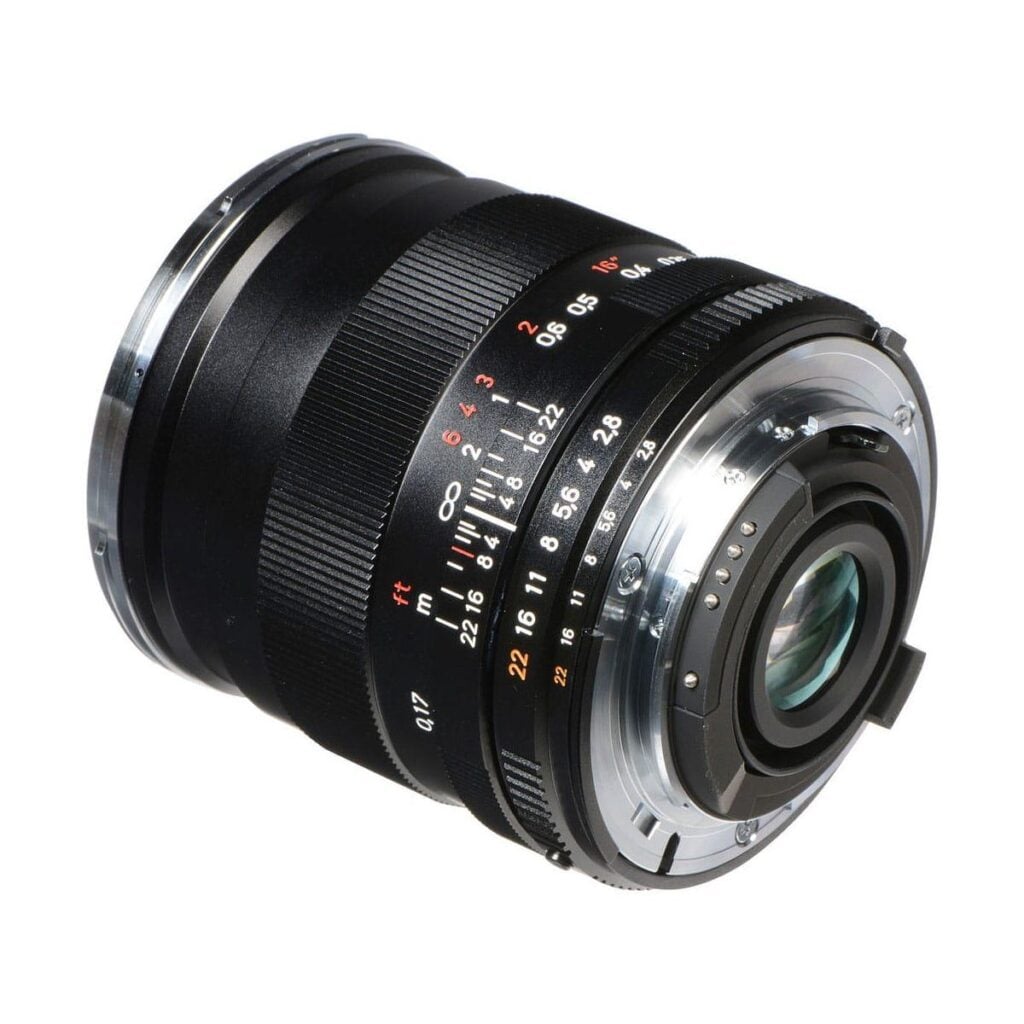 Zeiss 25mm f/2.8 Distagon T* – Nikon F Zeiss 25mm f/2.8 Distagon T* – Nikon F