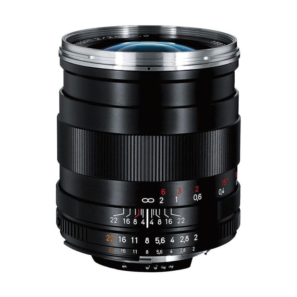 Zeiss 28mm f/2 Distagon T* – Nikon F Zeiss 28mm f/2 Distagon T* – Nikon F