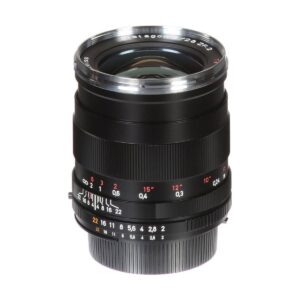 Zeiss 28mm f/2 Distagon T* – Nikon F Zeiss 28mm f/2 Distagon T* – Nikon F