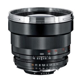 Zeiss 85mm f/1.4 Planar T* - Nikon F Zeiss 85mm f/1.4 Planar T* - Nikon F