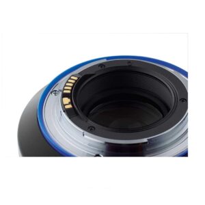 Zeiss Milvus 135mm f/1.4 APO Sonnar ZE – Canon EF Zeiss Milvus 135mm f/1.4 APO Sonnar ZE – Canon EF