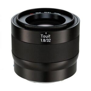 Zeiss Touit 32mm f/1.8 Planar T* – Sony E Zeiss Touit 32mm f/1.8 Planar T* – Sony E