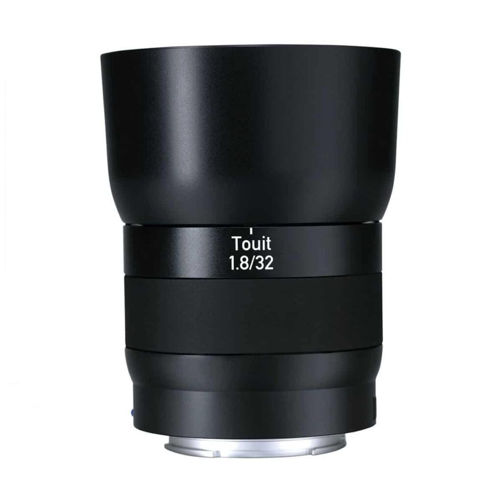 Zeiss Touit 32mm f/1.8 Planar T* – Sony E Zeiss Touit 32mm f/1.8 Planar T* – Sony E