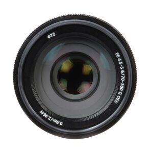 Sony FE 70-300mm f/4.5-5.6 G OSS Sony FE 70-300mm f/4.5-5.6 G OSS