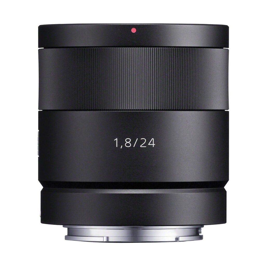 Sony E Sonnar T* 24mm f/1.8 ZA Sony E Sonnar T* 24mm f/1.8 ZA