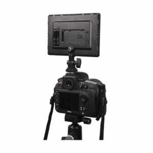 LedGo E116C 11.5W Bi-Color On-Camera LED Pad Light LedGo E116C 11.5W Bi-Color On-Camera LED Pad Light