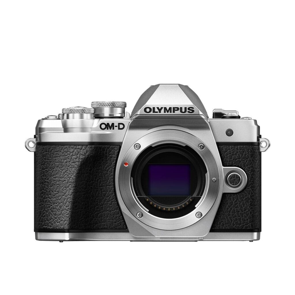 Olympus E-M10 Mark III runko – hopea Olympus E-M10 Mark III runko – hopea